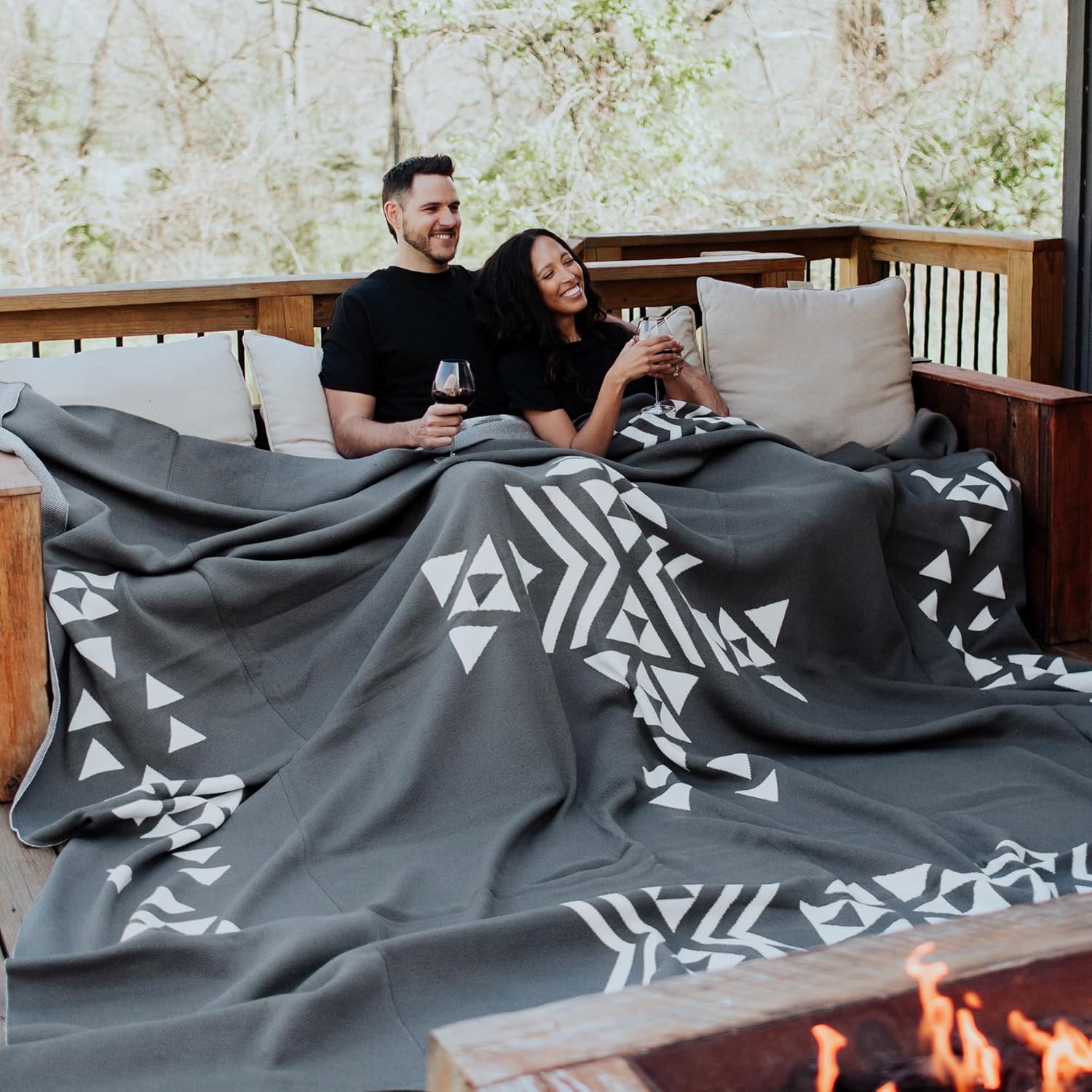 Big Blanket Premium Woven Blanket - 10\u2019 x 10\u2019 Extra Large Cozy Blanket - Soft Woven Throw Blanket for Couch, Bed & Cozy Fall Nights Bonfire - Charcoal Geometric