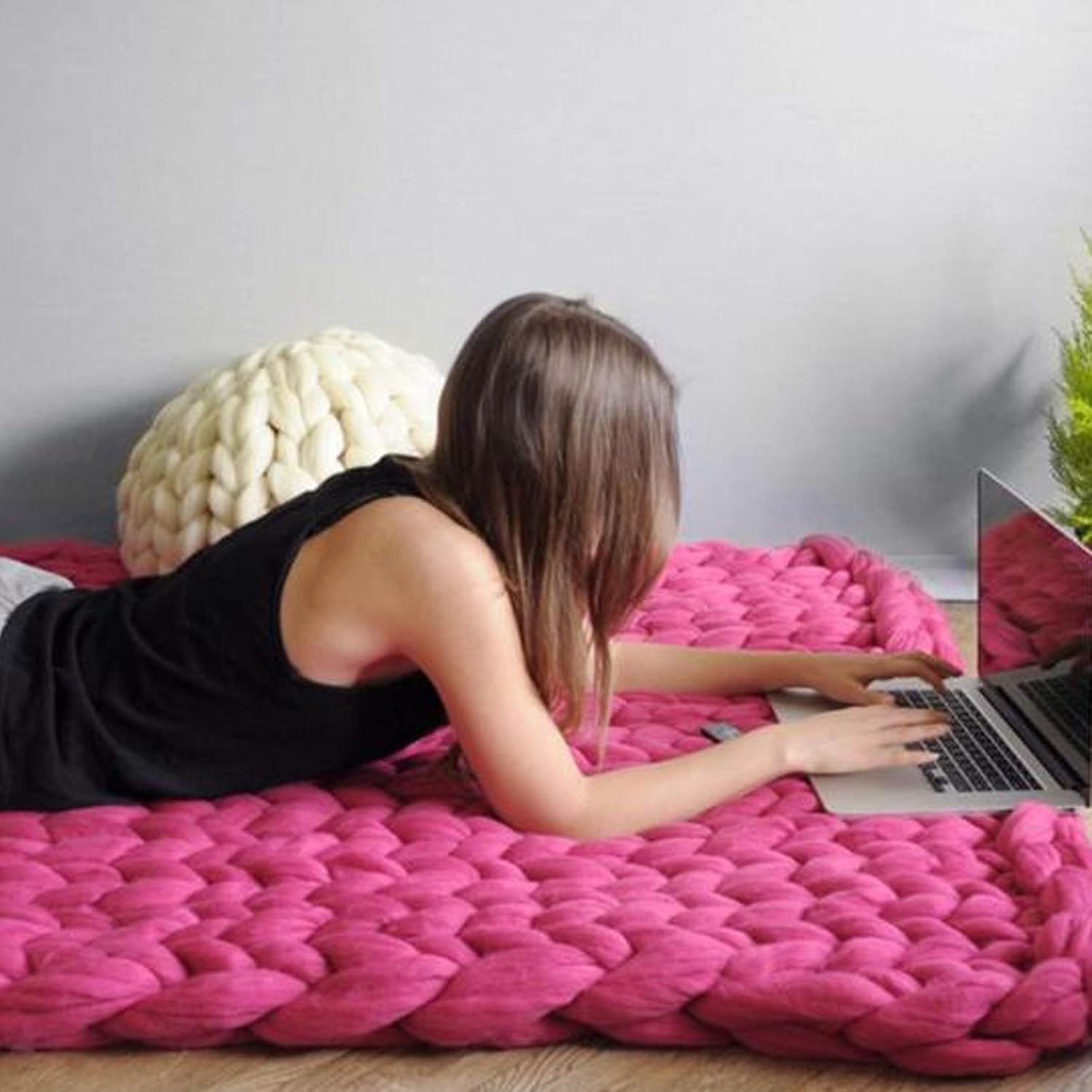 Chunky Knit Throw Blanket Inverse Growth Handmade Knitted Chenille Blankets Warm Soft Cozy Breathable for Sofa Couch Bed Home Decor Giant Yarn - Image 9