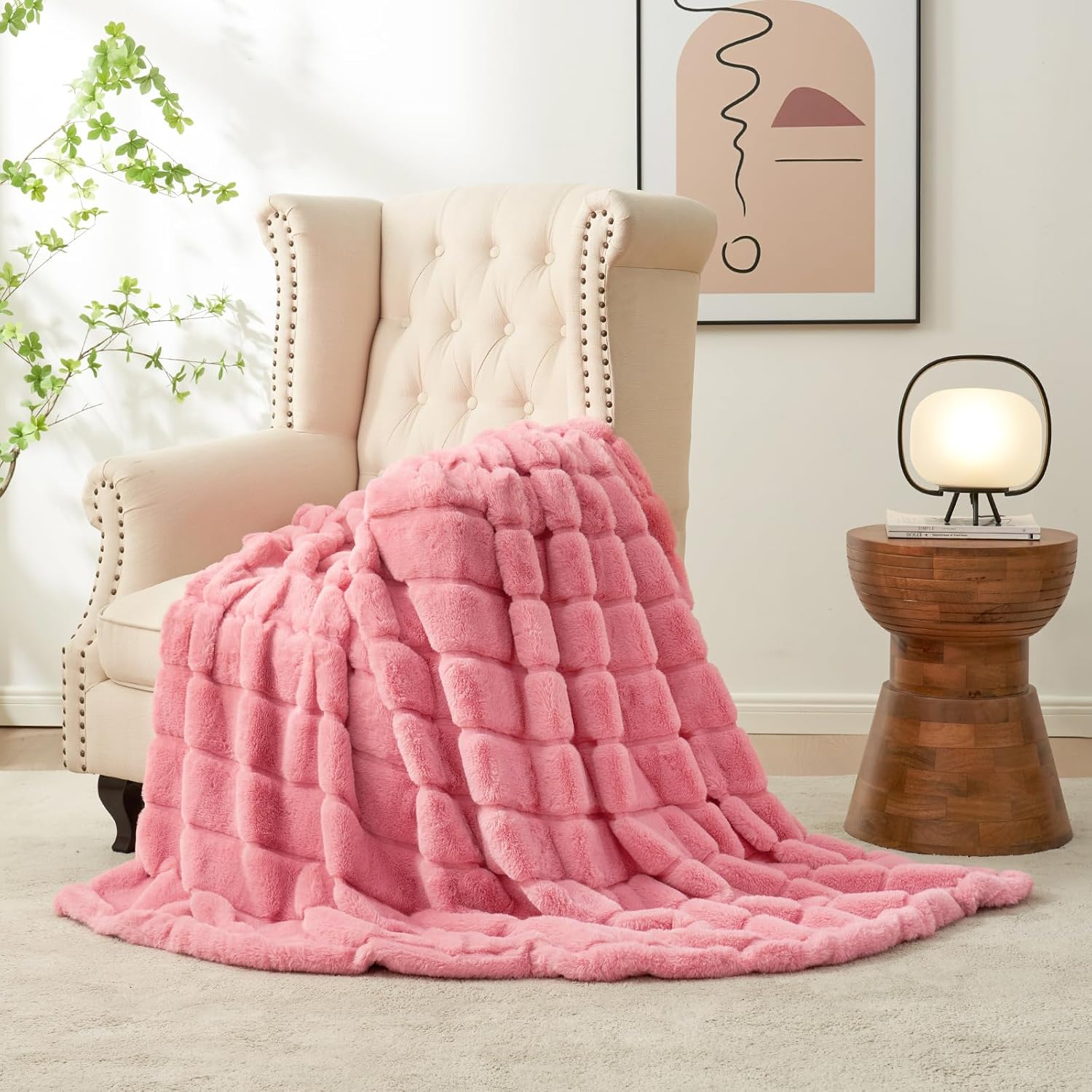 Cozy Bliss Faux Fur Throw Blanket 60 * 80 Inches and Cooling Comforter Queen Size 90 * 90 Inches - Image 3
