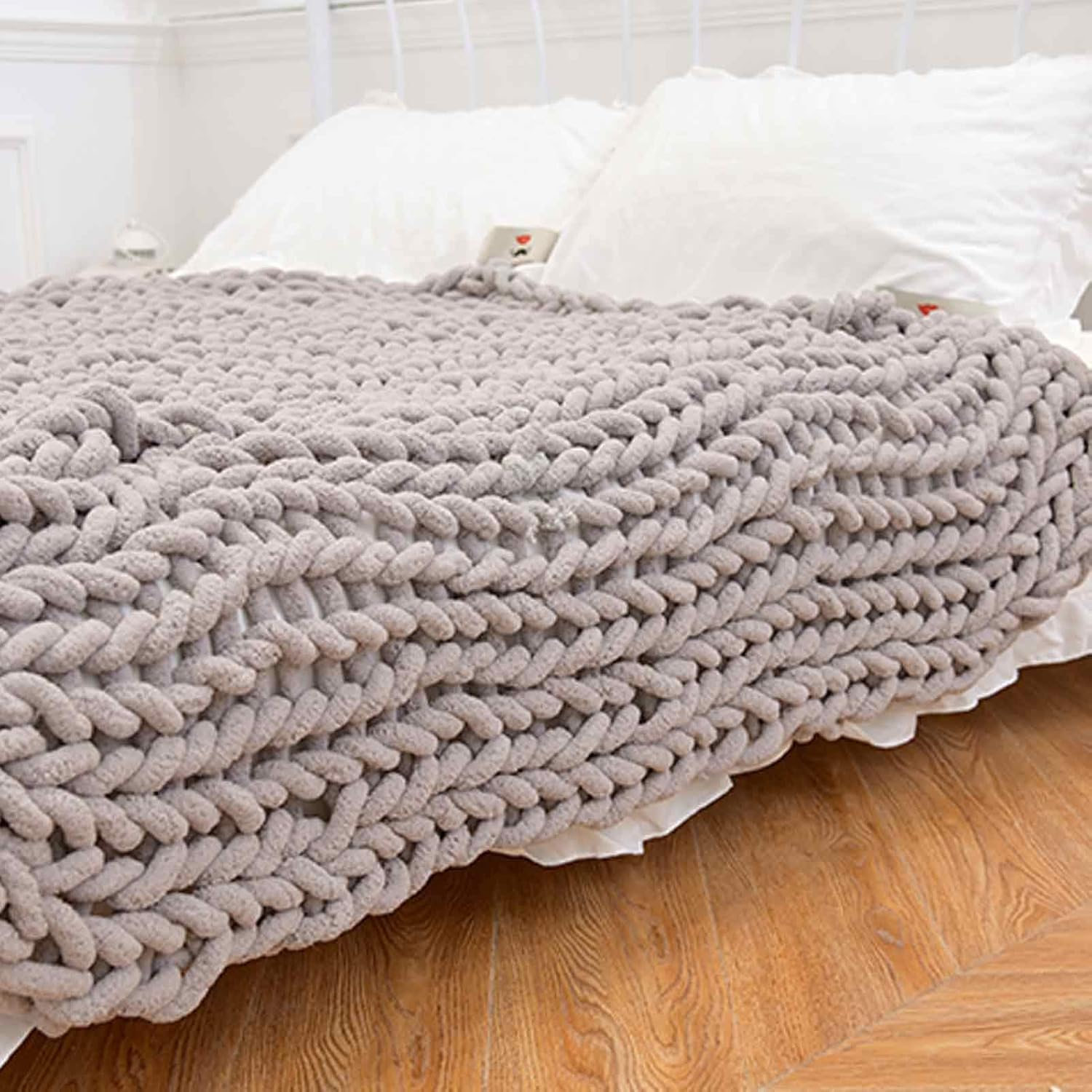 Daoyuan Chunky Knit Blanket 2CM Wide Super Soft and Thick Hand-Woven Giant Chenille Yarn Yoga Mat for Home Use Gift Throw Bedroom - Image 5