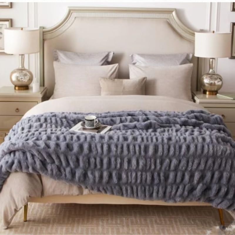 EWUROI Relax Plush on The Sofa Fleece Blanket for a Nap Blanket Throw(150 * 200cm) - Image 7