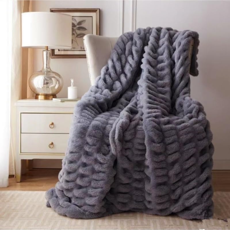 EWUROI Relax Plush on The Sofa Fleece Blanket for a Nap Blanket Throw(150 * 200cm) - Image 2