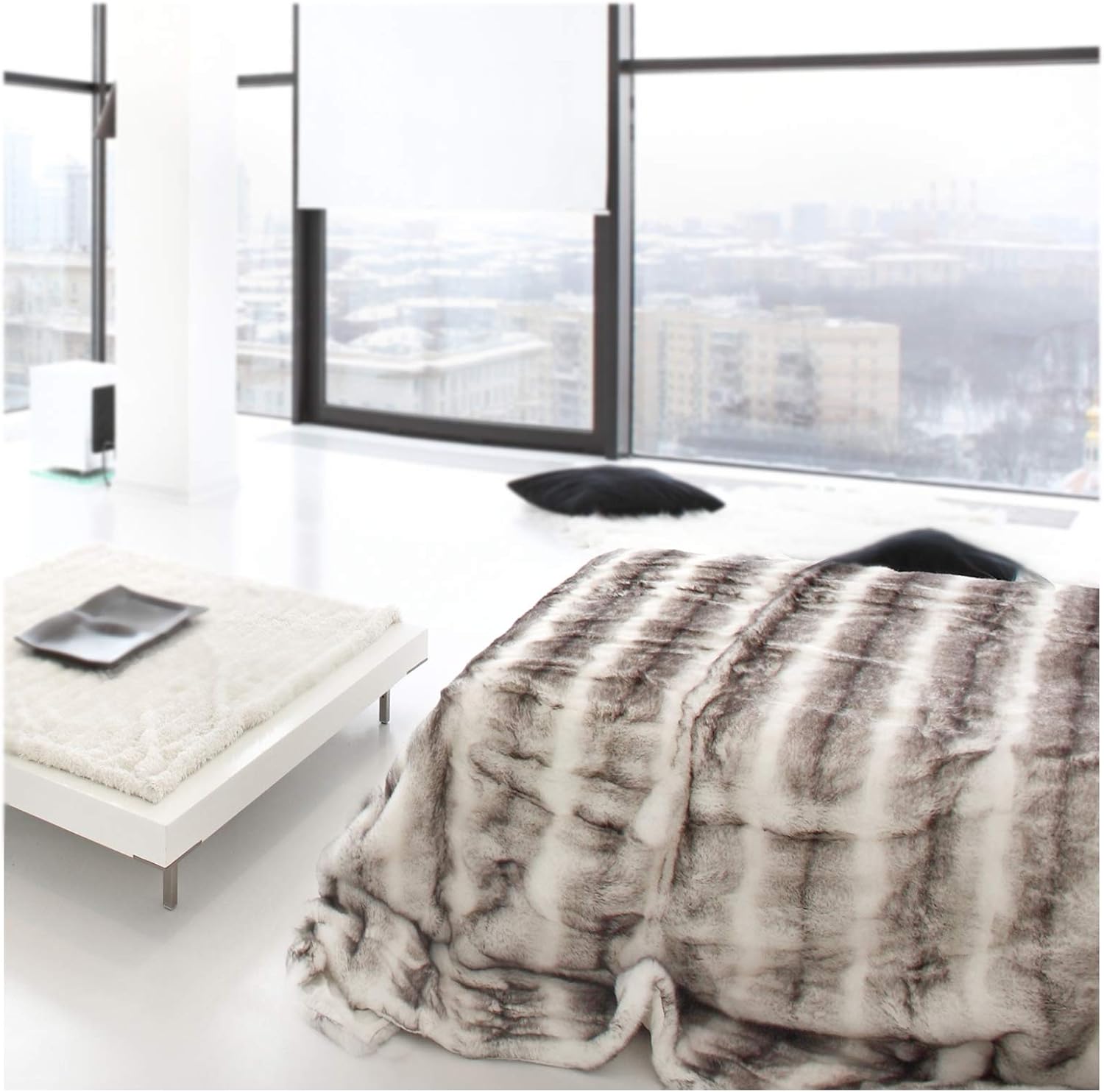 Faux Fur Throw Blanket Grey Striped Mink Chinchilla Shadow Fox Charcoal 55Wx70L i##e##s: Silky Soft ^^ Double Sided ^^ Oversized ^^ Machine Washable ^^ Afghan :i##e##s - Image 5