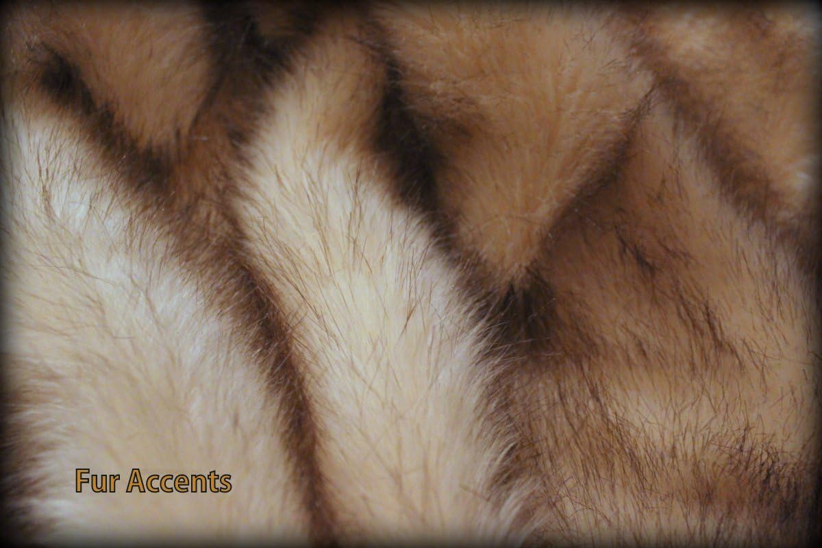 Fur Accents Throw Blanket/White Arctic Fox with Brown-Tips/Silky Soft Minky Fur Backing 5' X 6' - Image 4