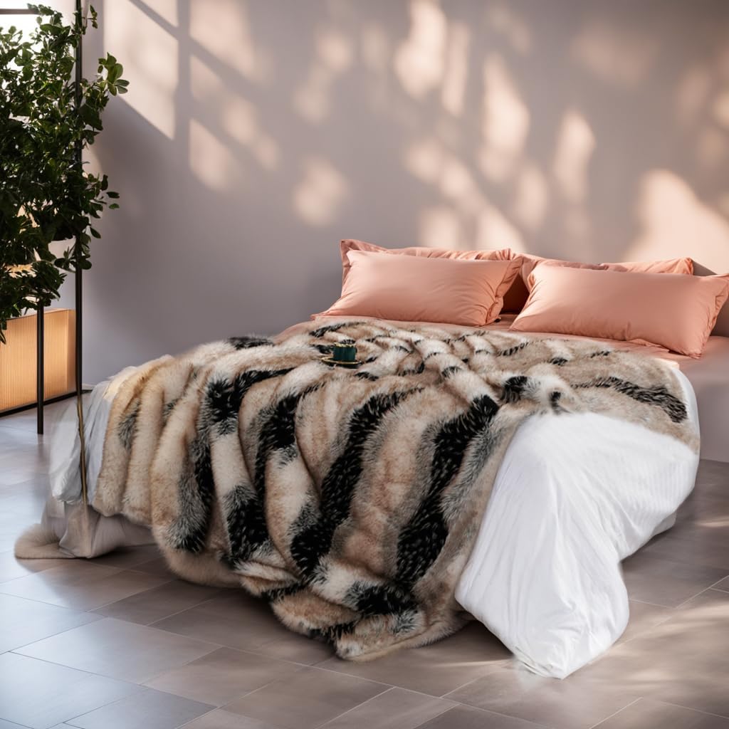 inchgrass Fox Faux Fur Blanket 74"x90" Brown i##e##s: Luxury Fur Throw Blanket ^^ Super Warm ^^ Cozy ^^ Elegant ^^ Fuzzy Throw Blankets ^^ Plush Blankets ^^ Washable ^^ for Couch ^^ Armchair ^^ Bed :i##e##s - Image 10