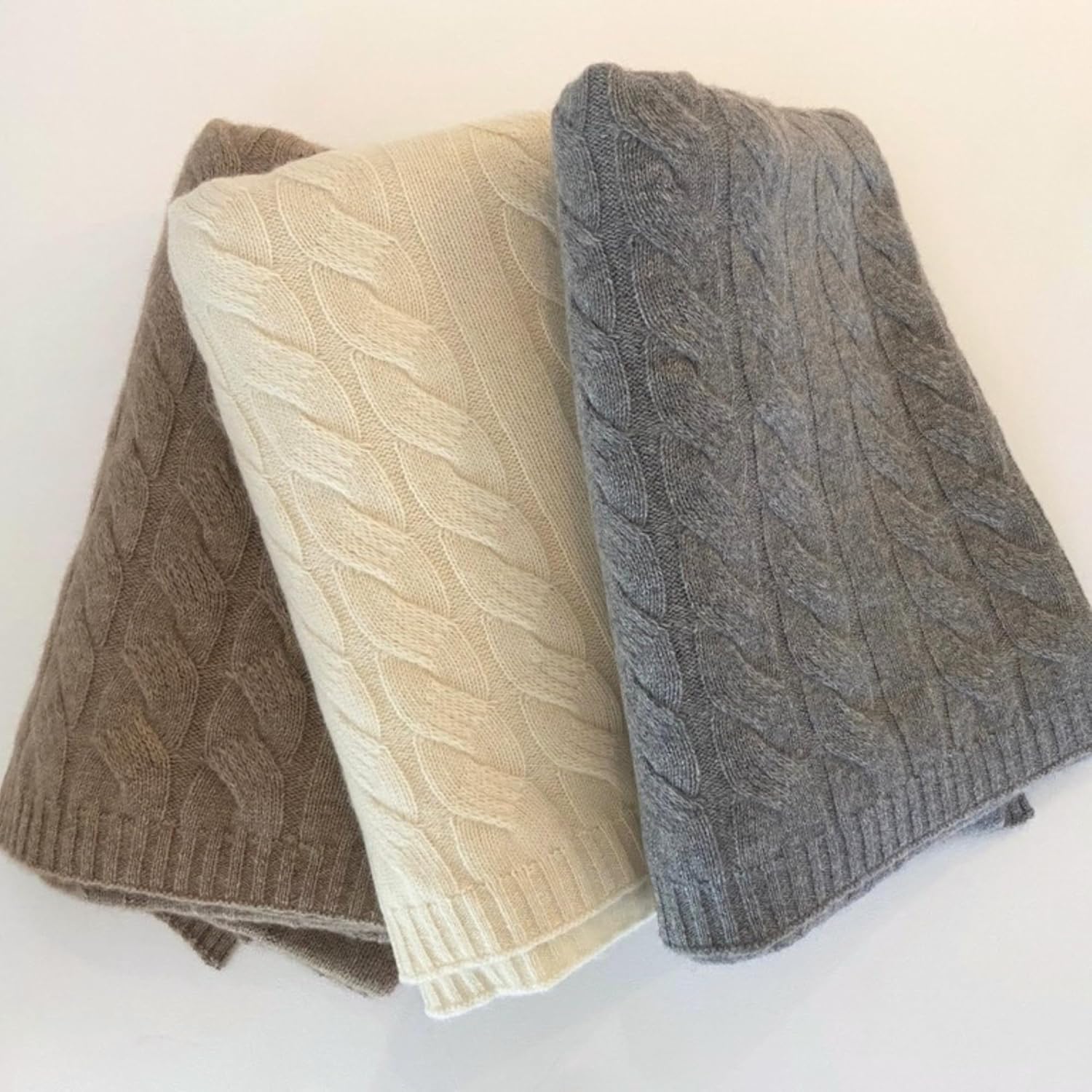 Luxurious 100% Cashmere Cable Knit Throw Blanket \u2013 Ultra-Soft, Warm, and Elegant \u2013 Available in Neutral Tones (Cream) - Image 7