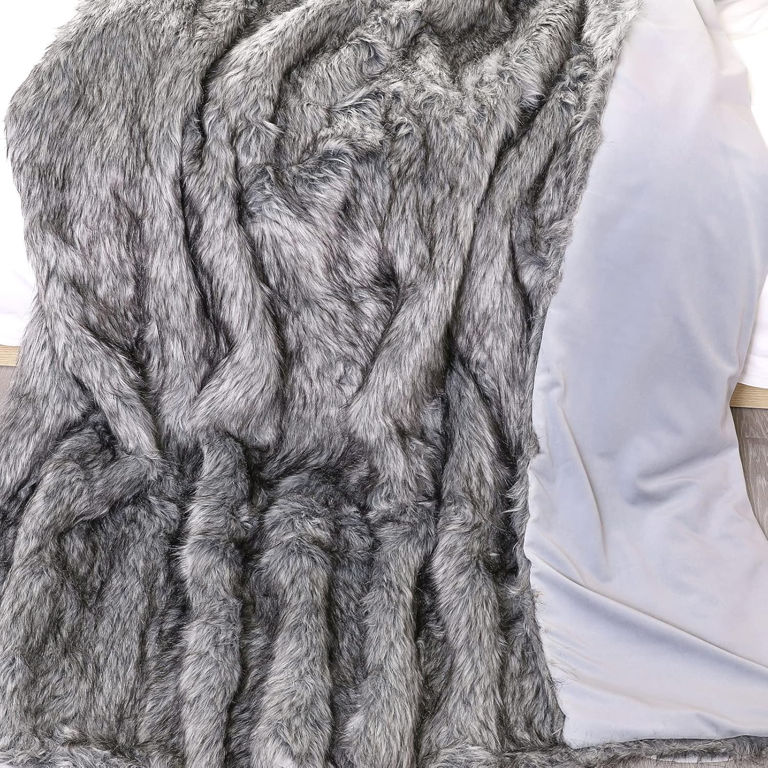 Luxury Fake Fox Fur Throw Blanket Fox Faux Fur Throw Blanket Gray 79"x90" Queen Size Fake Fur Blanket - Image 3