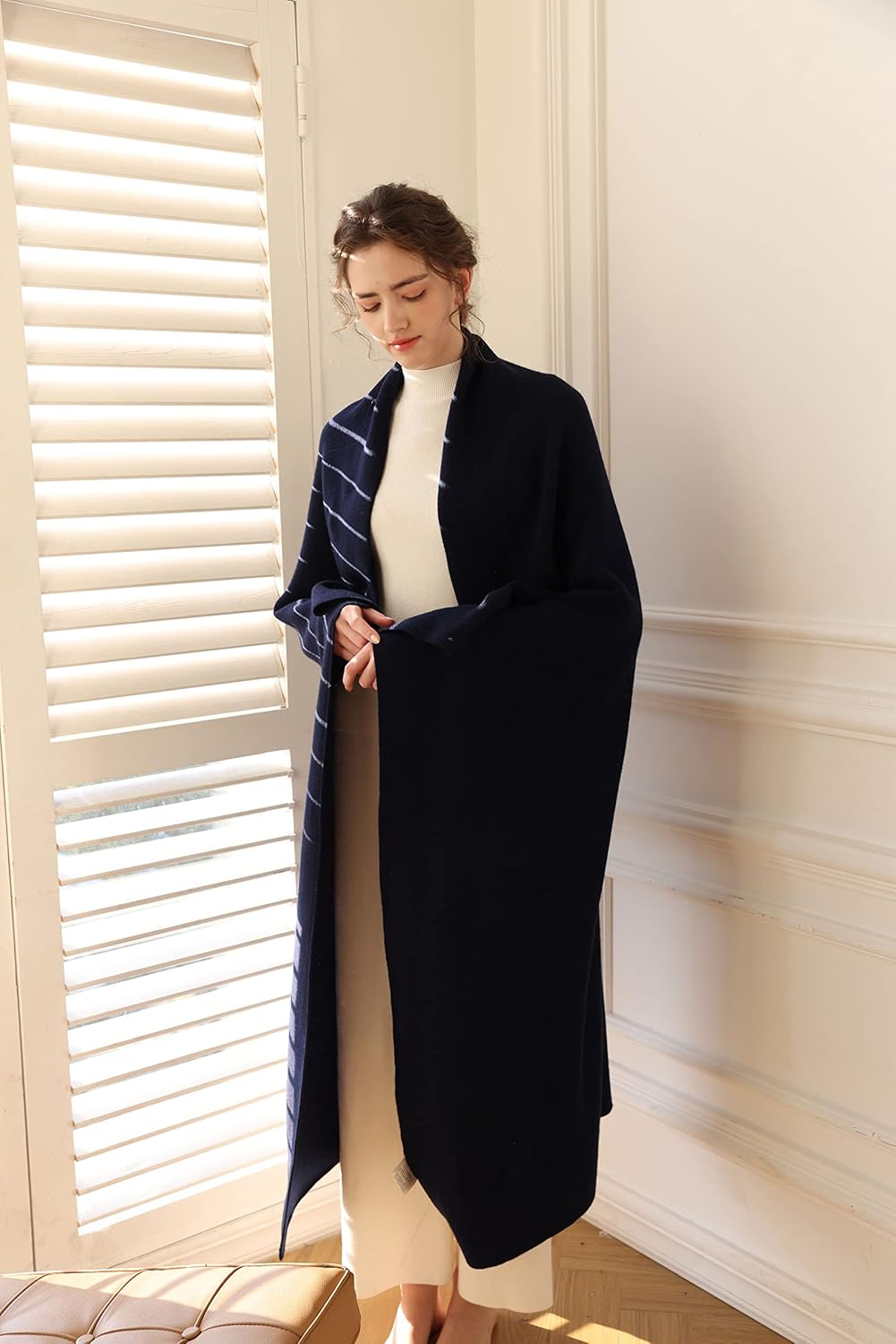 Pure Cashmere Throw Blanket, Luxury Design with Gift Box - Image 8