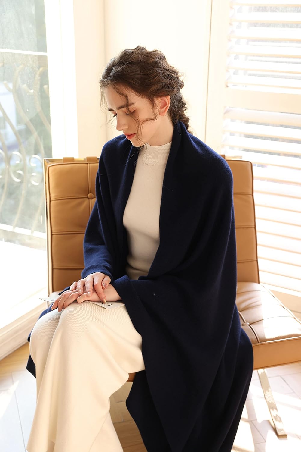 Pure Cashmere Throw Blanket, Luxury Design with Gift Box - Image 7