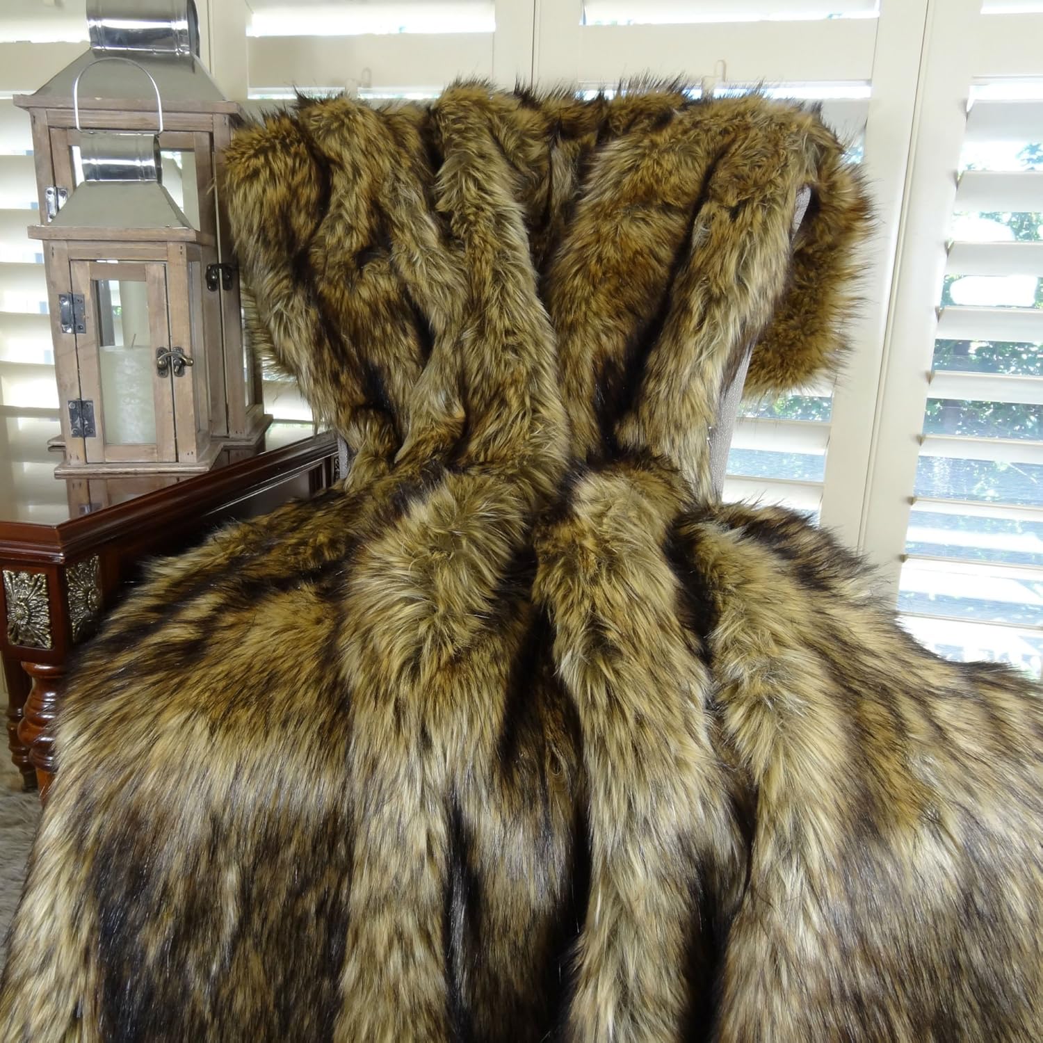 Thomas Collection Brown Fur Throw Blanket and Bedspread - Brown Wolf Faux Fur - Light & Dark Brown Faux Fur - Luxury Throw Blanket & Bedspread, Made in USA, 16406 - Image 2