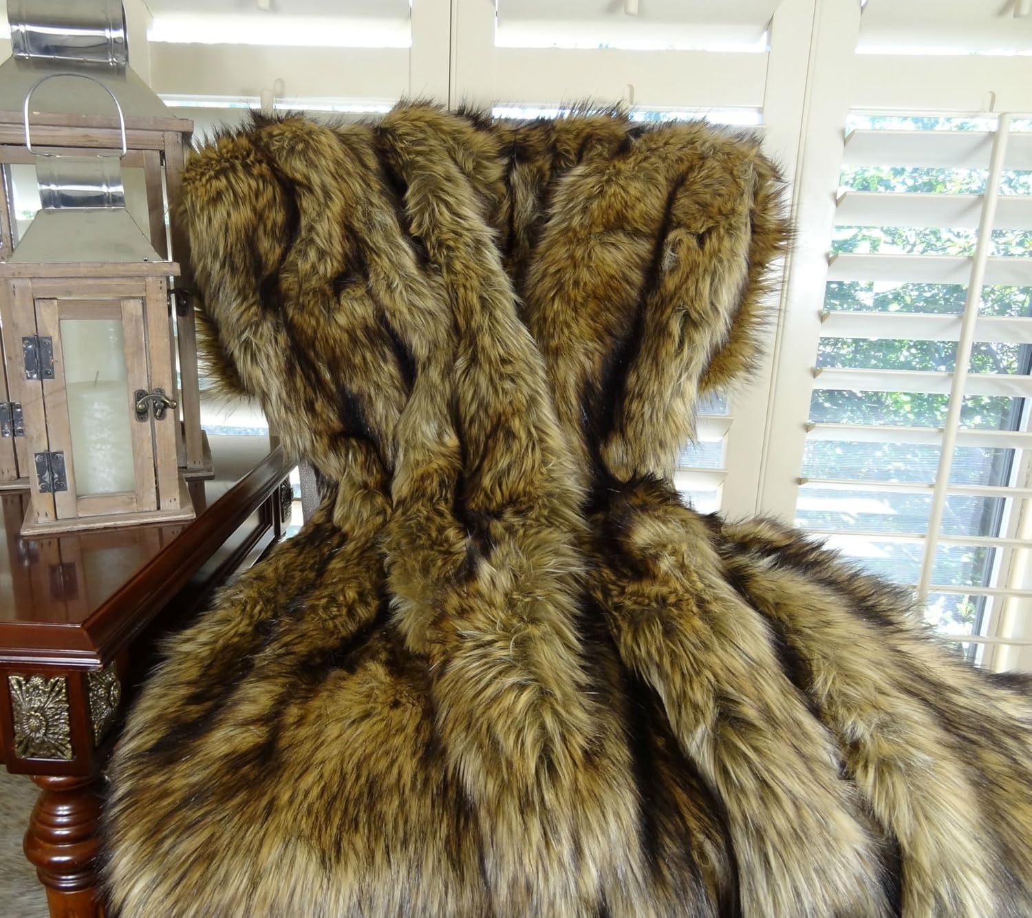 Thomas Collection Brown Fur Throw Blanket and Bedspread - Brown Wolf Faux Fur - Light & Dark Brown Faux Fur - Luxury Throw Blanket & Bedspread, Made in USA, 16406 - Image 3